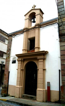 Brutalidades de copia y pega: Sobre la capilla de Santa Ana - Concejo de Colunga