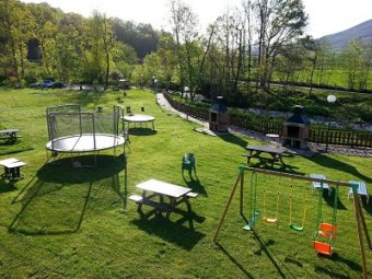 Casas para ir con niños, con piscina y jacuzzi, lo más solicitado por el viajero rural en 2014 - Turismo