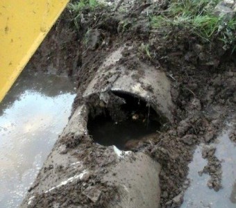 Eliminado un punto de vertido en el Campo de fútbol municipal de Les Callejes - Concejo de Villaviciosa