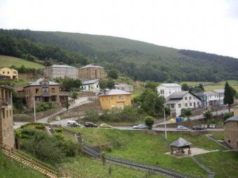 Reunión con el director general de infraestructuras - Concejo de Cabranes