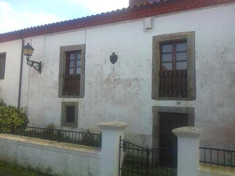 Catálogo de Recursos históricos y artísticos del Concejo de Colunga: La Isla. Casa de D. Pedro Quirós - Recursos turísticos del concejo de Colunga