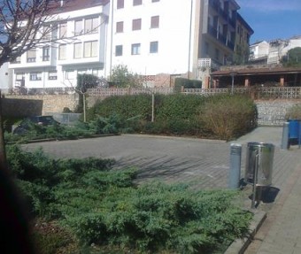 Comienzan las obras del nuevo parque infantil anexo al Jardines del Sueve - Concejo de Colunga