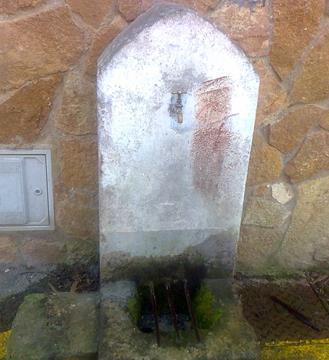 Catálogo de Recursos históricos y artísticos del Concejo de Colunga: La Isla. Fuente del Horrón - Recursos turísticos del concejo de Colunga