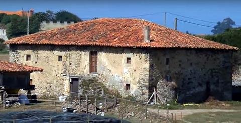 Catálogo de Recursos históricos y artísticos del Concejo de Colunga: La Isla. La Venta de La Espasa - Recursos turísticos del concejo de Colunga