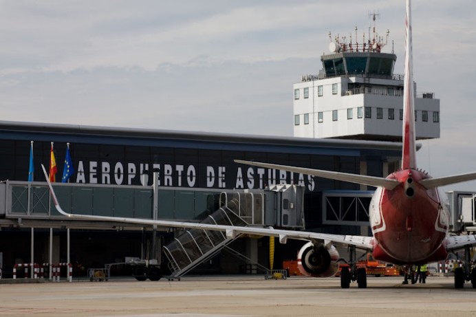 El Aeropuerto de Asturias alcanza récord histórico de pasajeros en 2024 consolidando su conectividad aérea - Asturias