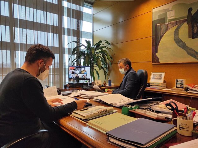 La Alianza por las Infraestructuras se fortalece con la incorporación a sus reuniones de todos los partidos con representación parlamentaria - Asturias