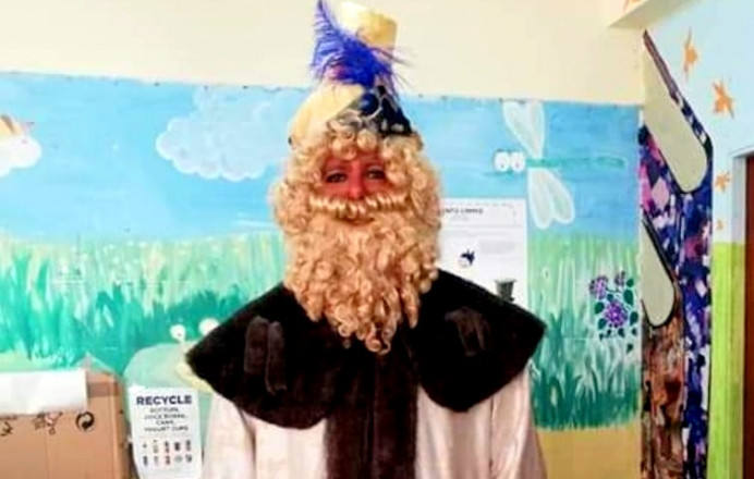 El Príncipe Aliatar visita los 16 centros escolares de Llanes - Concejo de Llanes