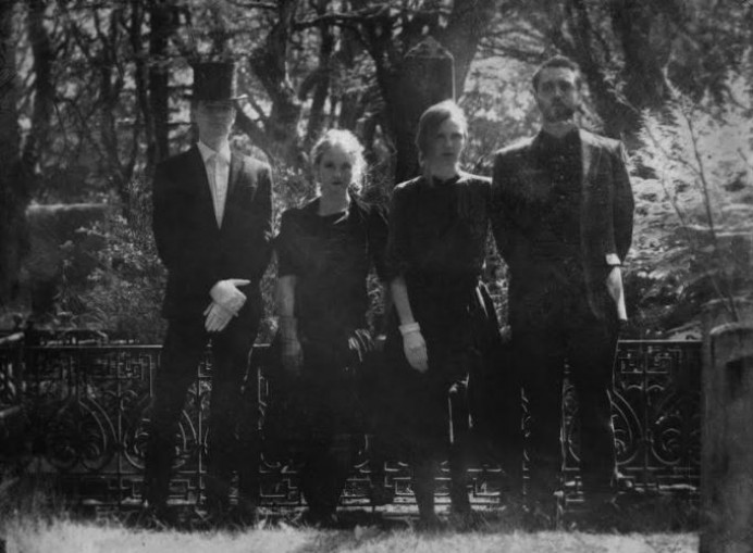 Los islandeses Amiina interpretan en directo su banda sonora para el clásico Juve contra Fantômas en Laboral Cinemateca - Sociedad y Cultura