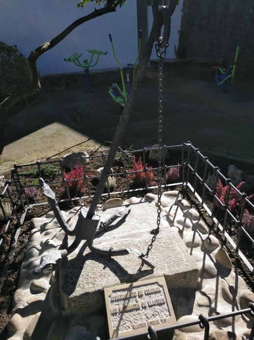 Inaugurado el ajardinamiento homenaje a los Mareantes llastrinos - Concejo de Colunga