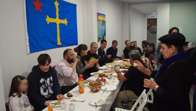 Renaguráu'l Llar d'Andecha en Xixón - Noticies N´Asturianu