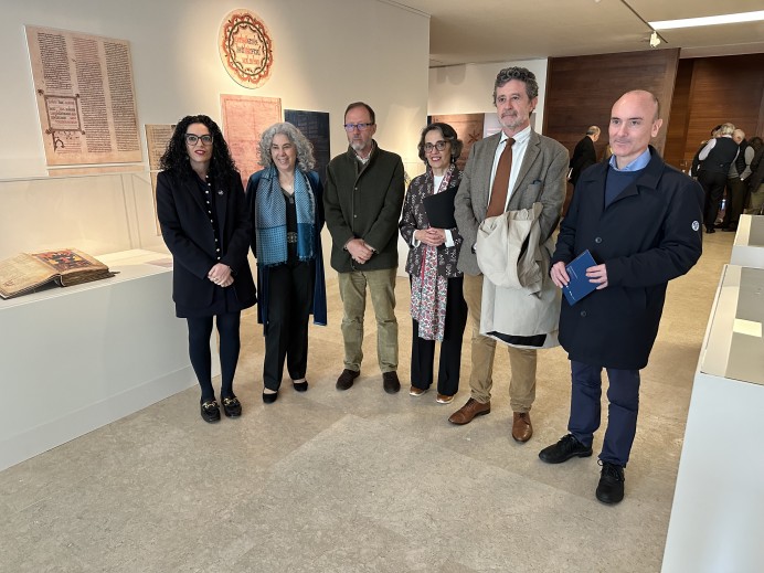 El Museo Arqueológico inaugura una muestra sobre la cultura bíblica en el Reino de Asturias - Asturias