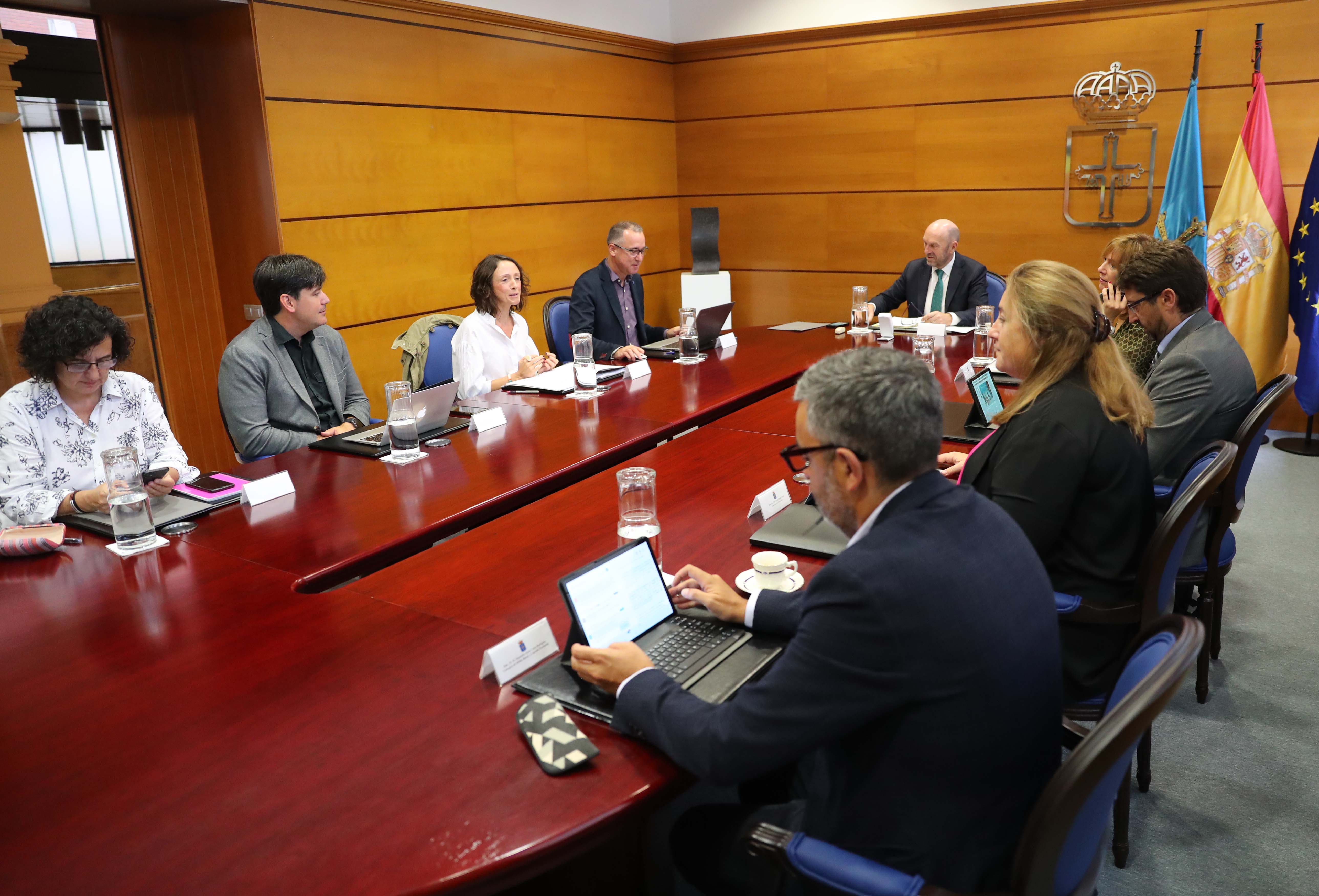 El Gobierno de Asturias invierte 2,2 millones en la plataforma tecnológica que permitirá poner en marcha la historia social digital - Asturias