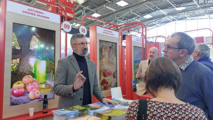 Asturias refuerza su apuesta por el ecoturismo en ferias internacionales de Múnich y Cáceres - Turismo