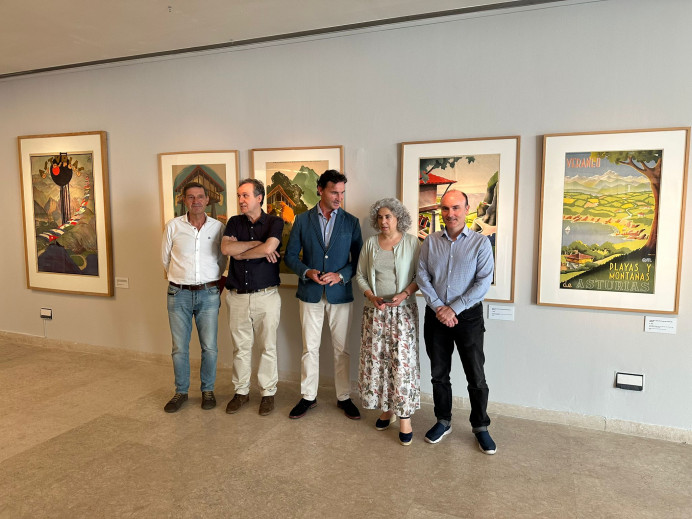 El Museo Arqueológico exhibe hasta el 24 de septiembre una exposición de guías y carteles turísticos editados desde finales del siglo XIX - Asturias