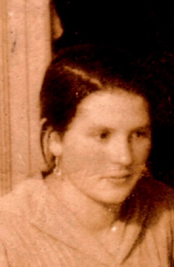 COLUNGUESES ILUSTRES  (aunque a ELLA, no le gustaría esta etiqueta) - Concejo de Colunga