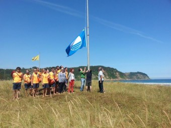 22 años de la bandera azul en la Playa de Rodiles - Concejo de Villaviciosa