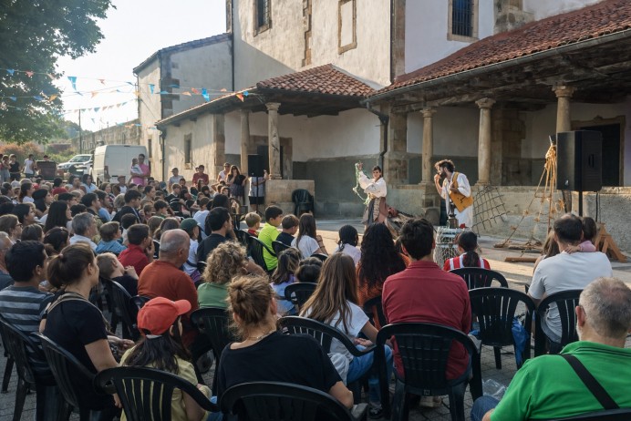 Más de 100 actividades y 20.000 asistentes confirman el dinamismo cultural de Colunga en 2025 - Concejo de Colunga