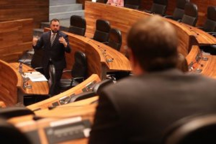 Barbón: 12.000 autónomos recibirán la ayuda de 400 euros - Asturias
