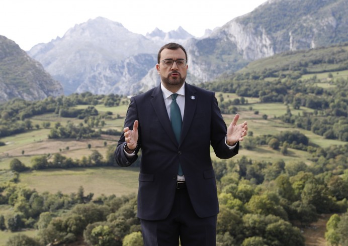 Barbón llama a salvar Asturias como paraíso natural en su mensaje del Día de Asturias - Asturias