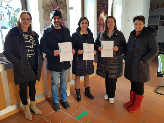 Entrega de premios Jornadas del Boronchu y emberzau - Concejo de Cangas de Onís