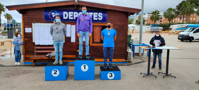 Walter Bouzán, del Club Piragüismo El Sella, ganó en Denia la prueba de la Copa de España de Kayak de mar - Concejo de Ribadesella