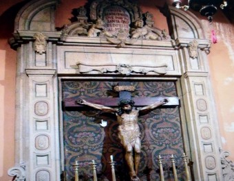 TESOROS ARTÍSTICOS DE SÁDABA:  El Santo Cristo de la Agonía. - Concejo de Colunga