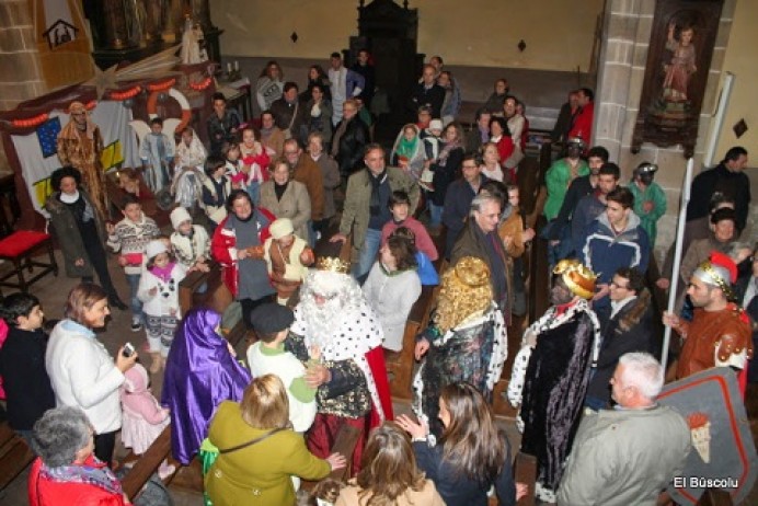 Cabalgata de Reyes 2016 en Lastres - Concejo de Colunga