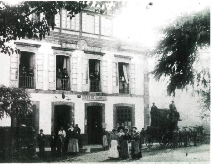 Omar Pardo: El Café de Gabriel - Concejo de Colunga