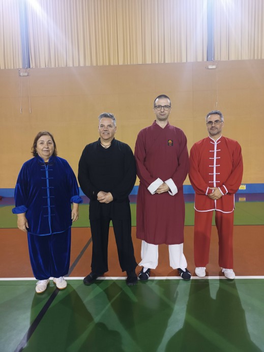 Miembros del club Taiji Quan Asturias participaron en el Curso Nacional de Chi Kung en Burela - Concejo de Parres