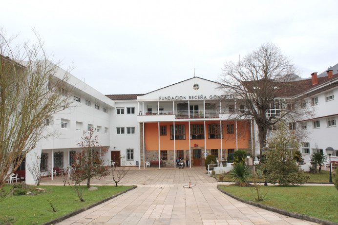 Unidas Podemos Cangas de Onis sobre vacunaciones en la Fundación Camila Beceña - Concejo de Cangas de Onís