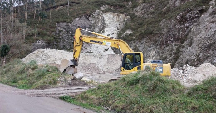 El Ayuntamiento de Llanes sigue con la cantera ilegal de Posada y el Principado se lo permite - Ecología y Medioambiente