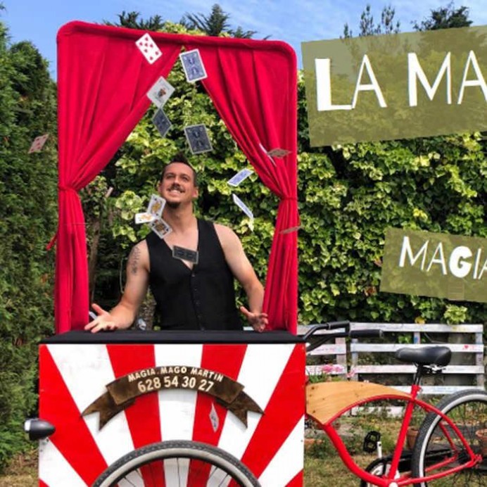 La Magicleta: Magia y diversión en Caravia con el mago Martín - Concejo de Caravia