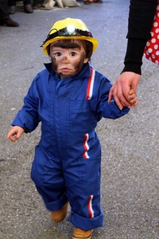 Carnaval Infantil en Lastres: Vídeo del desfile - Concejo de Colunga