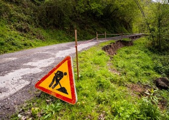 Desprendimientos en la carretera de el Moru (Piloña) - Concejo de Piloña