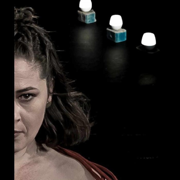 Casandra, la obra de teatro que reinterpreta la mitología desde una perspectiva femenina llega a Colunga - Concejo de Colunga