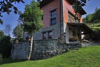 Top 5 destinos agosto en turismo rural: Asturias, Andalucía, Cataluña, Cantabria y Castilla y León - Turismo