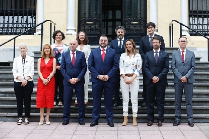 El Consejo de Gobierno acordará esta tarde el cierre temporal durante 14 días naturales de todos los centros educativos del Principado - Asturias