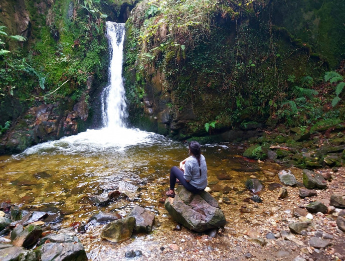 Ruta del Chorrón de Villamayor con subida al Cerro El Tombu - Rutas y sendas en el Principado de Asturias