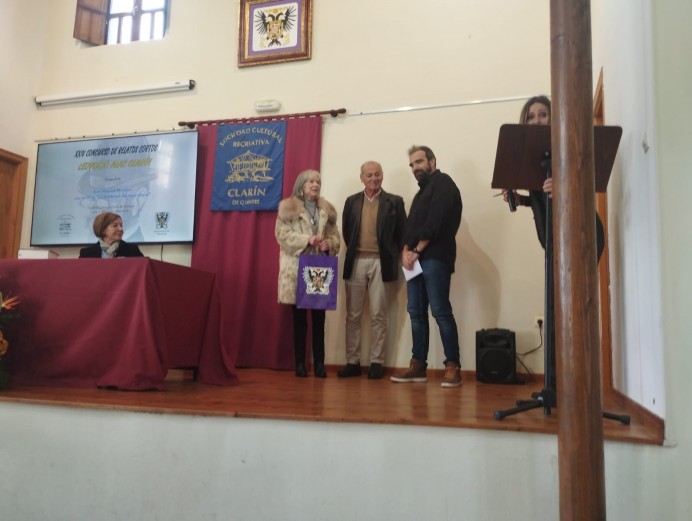 Villaviciosa plantea un convenio para reforzar el Concurso Literario Leopoldo Alas y apoyar a la Sociedad Clarín de Quintes - Concejo de Villaviciosa