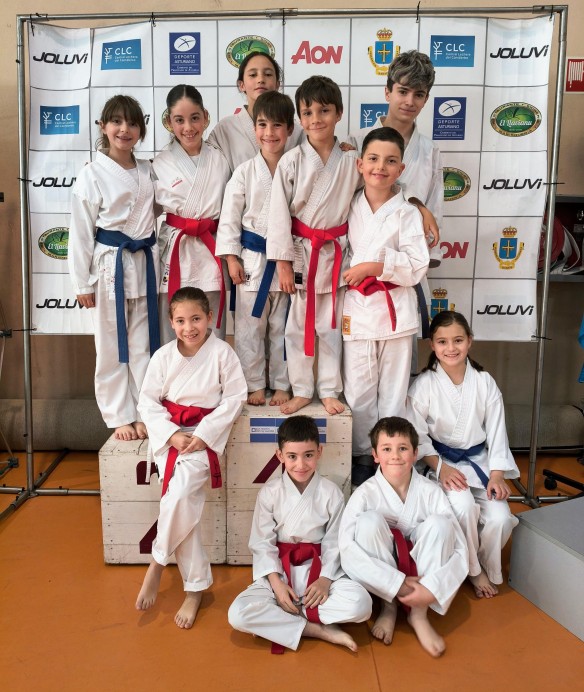 El Club Tode brilla en los Juegos Deportivos de Karate de Asturias con cuatro medallas en El Entrego