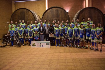 Presentación temporada 2015 del Club Ciclista Villaviciosa - Todo Deportes