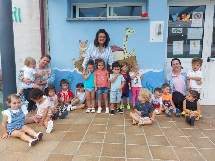 El Ayuntamiento de Llanes trabaja en la puesta a punto de los centros educativos del concejo antes del inicio del curso escolar - Concejo de Llanes