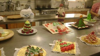 El Centro Social El Rinconín organiza el “VII Concurso de Postres Navideños” - Concejo de Llanes