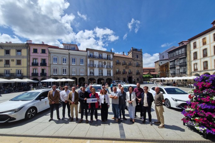 La app CONECTA permitirá reservar taxis en Asturias desde el móvil y seguir el trayecto en tiempo real