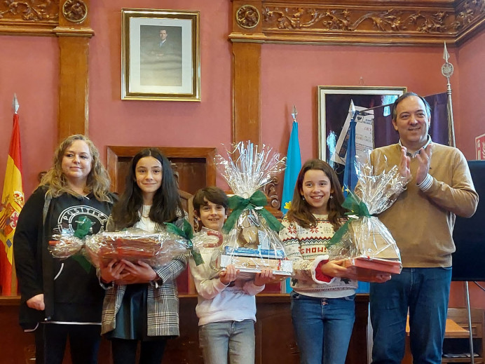 IV Concurso de Postales escolares de Navidad de Villaviciosa - Concejo de Villaviciosa
