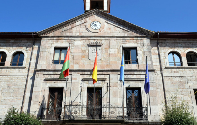Coordinación para mejora del paso a nivel de Posada - Concejo de Llanes