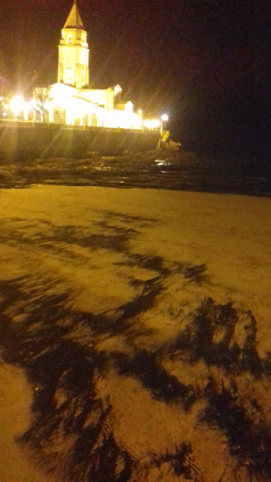 Carbón en la playa de San Lorenzo - Concejo de Gijón