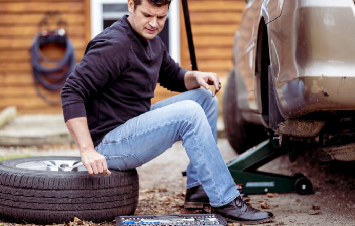 Consejos para elegir el mejor desguace para comprar piezas para tu coche - Información General