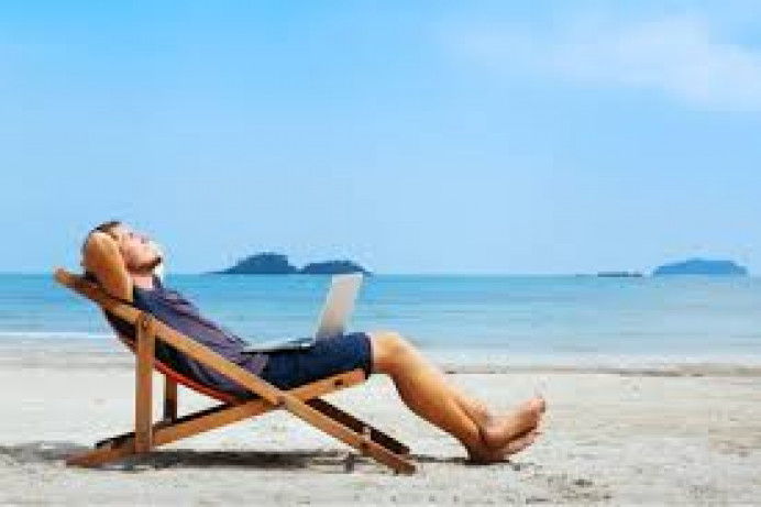 El Principado impulsará un plan para captar nómadas digitales y facilitará bonos de banda ancha para colectivos vulnerables en 2022 - Asturias