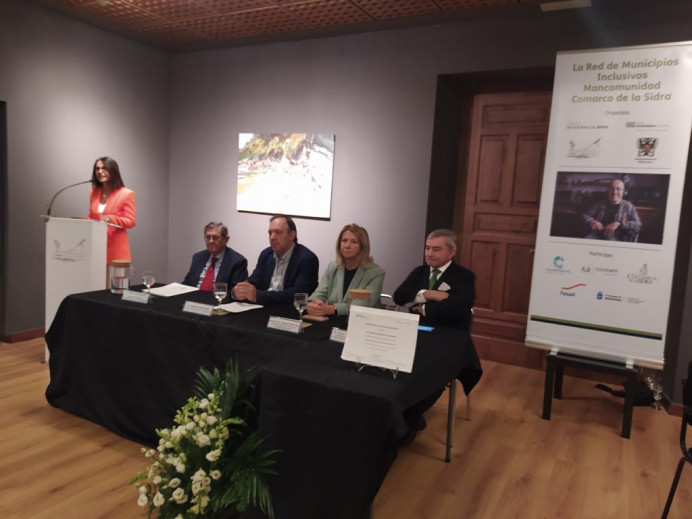 La Fundación Integralia DKV, Ayuntamiento de Villaviciosa y la Fundación José Cardín Fernández presentan la Red de Municipios inclusivos Mancomunidad Comarca de la Sidra - Concejo de Villaviciosa